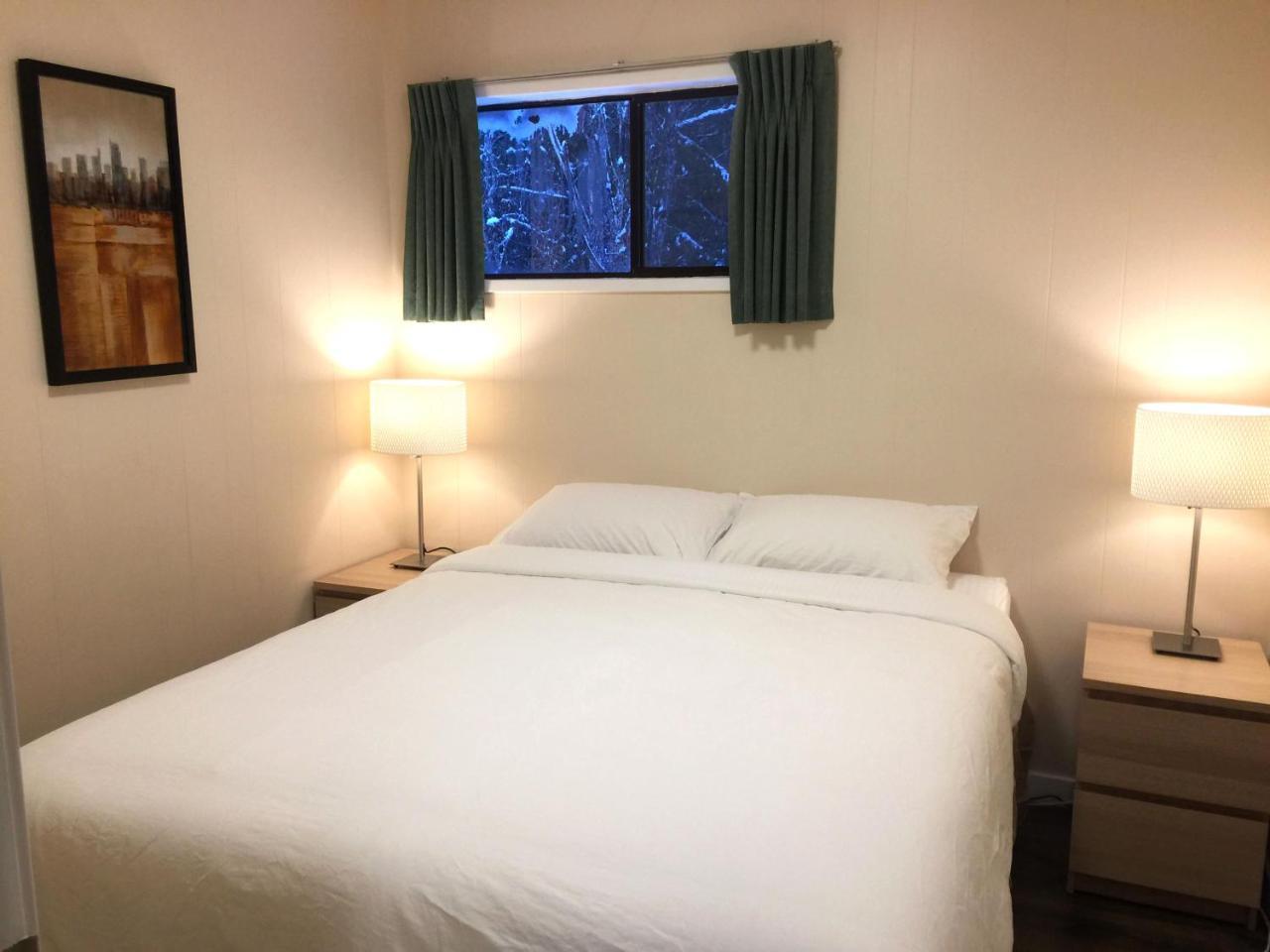 The Hitching Post Motel Pemberton Extérieur photo